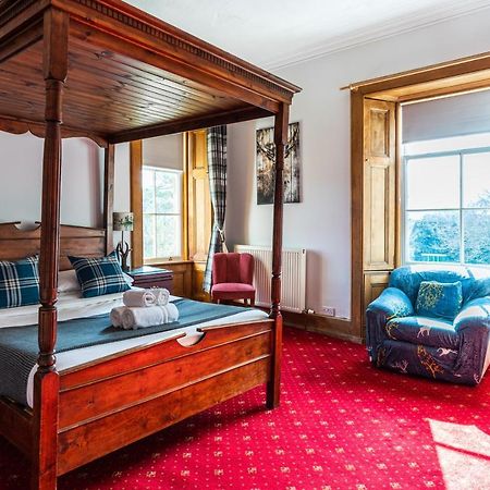 Columba House Hotel Кингъси Екстериор снимка