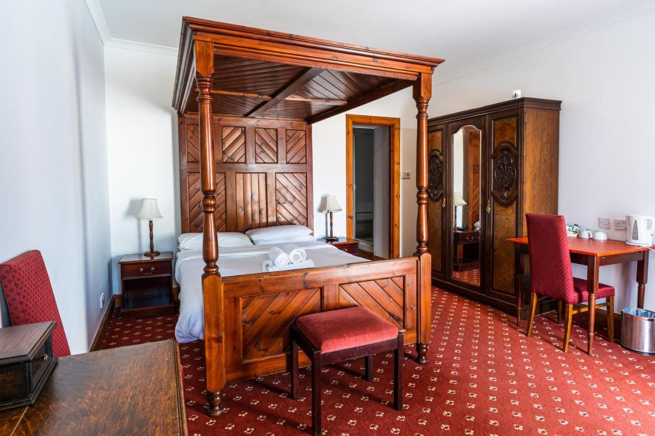 Columba House Hotel Кингъси Екстериор снимка